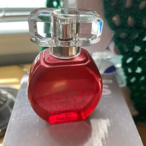 JAFRA Gii Red Perfume with Clear Cap